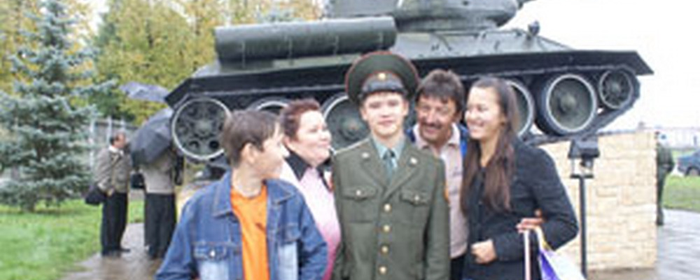 В Казанском танковом приняли присягу